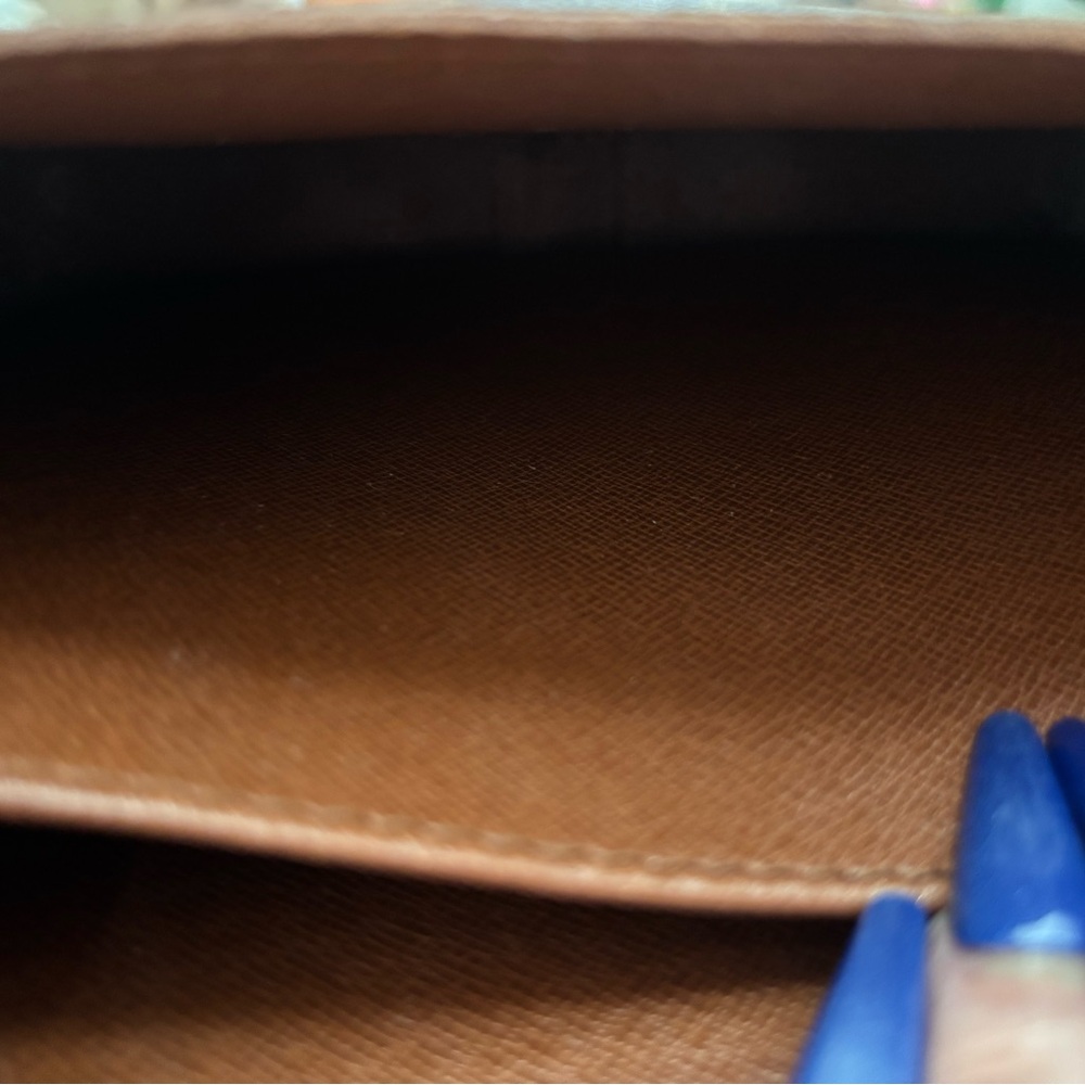 Louis Vuitton Cartouchiere MM - Picture 10 of 13
